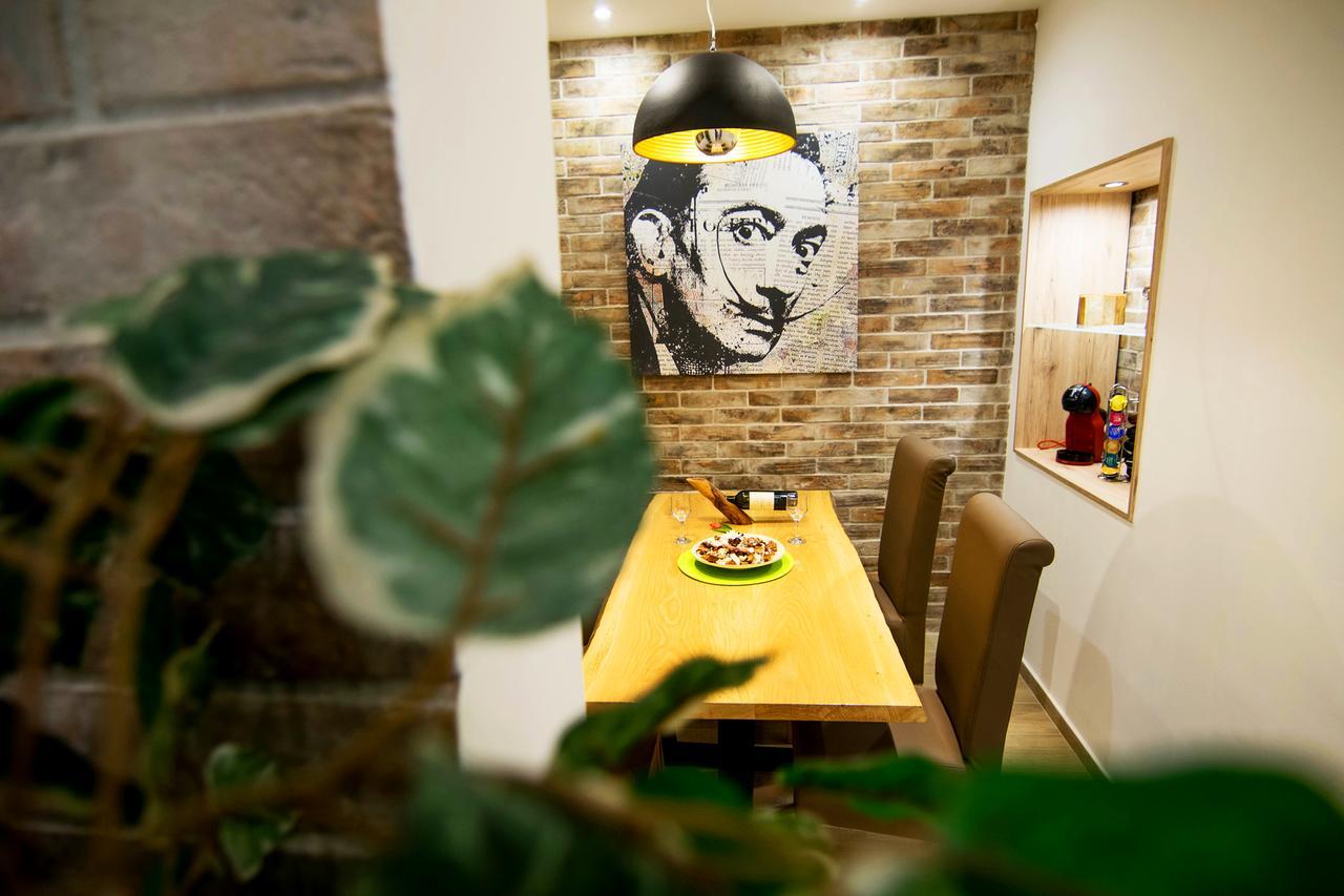 Cosmopolitan Apartment Belgrade Luaran gambar